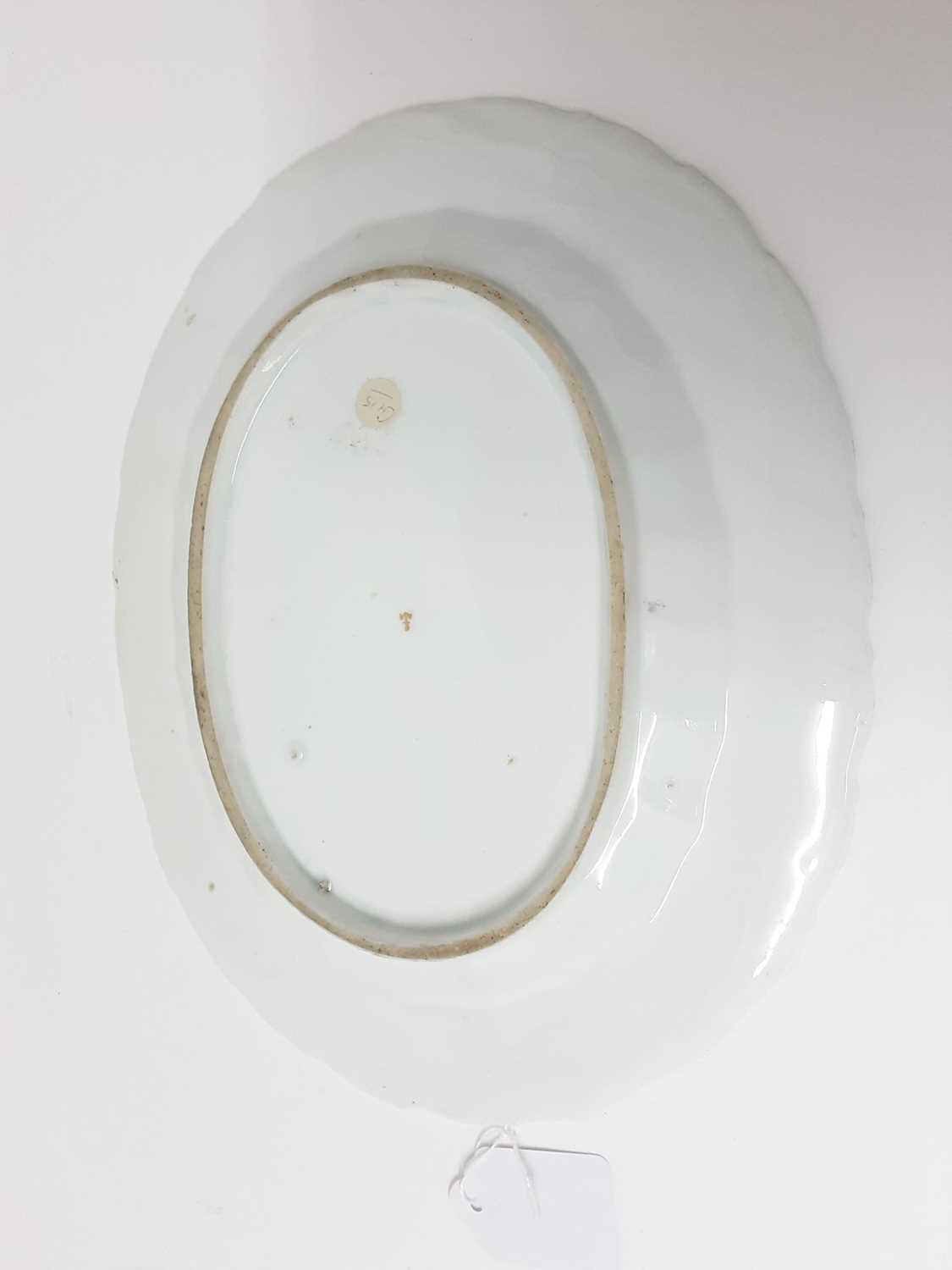 A Chelsea oval dish, circa 1760 - Image 2 of 3