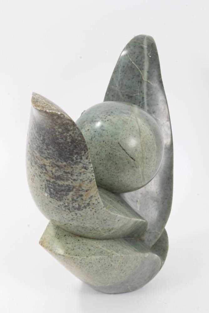 Attributed to Tinashe Makaza (1972-2002), Zimbabwean, carved serpentine sculpture, - Image 4 of 5