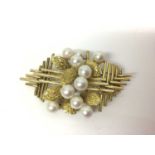 1960s 14ct gold and cultured pearl floral spray brooch with ten 6-6.8mm cultured pearls in a 14ct ye