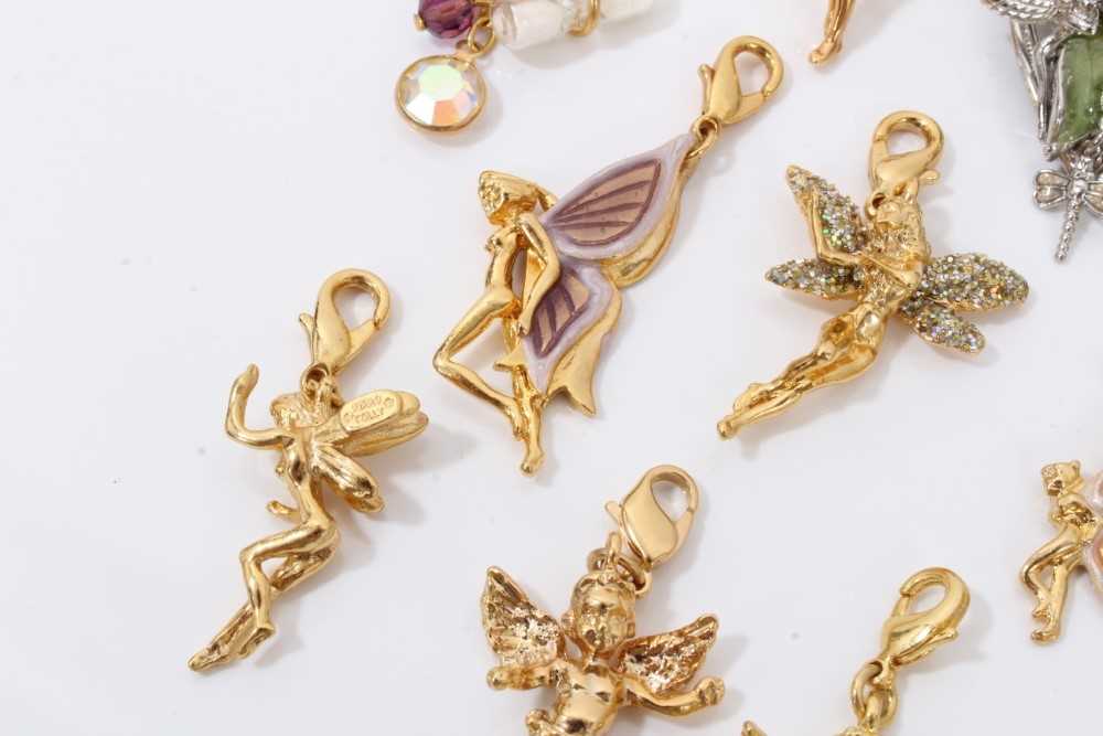 Collection Kirks Folly gilt metal fairy and Cupid charms, together with other Kirks Folly pins - Image 4 of 9