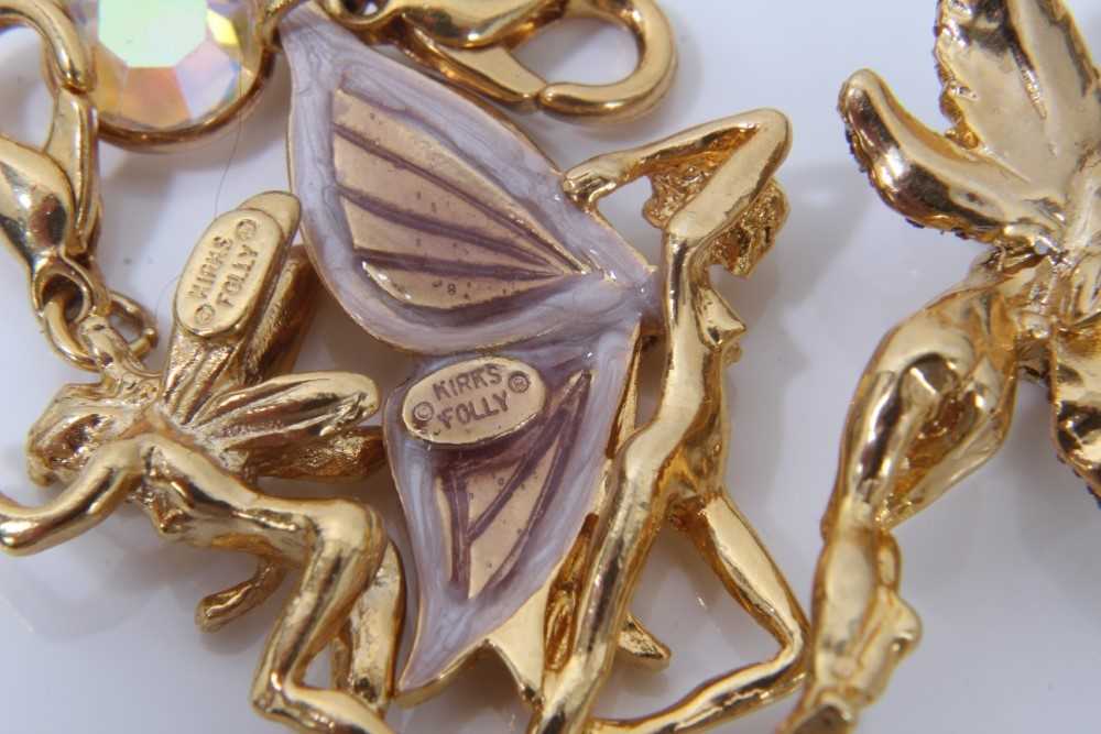 Collection Kirks Folly gilt metal fairy and Cupid charms, together with other Kirks Folly pins - Image 7 of 9