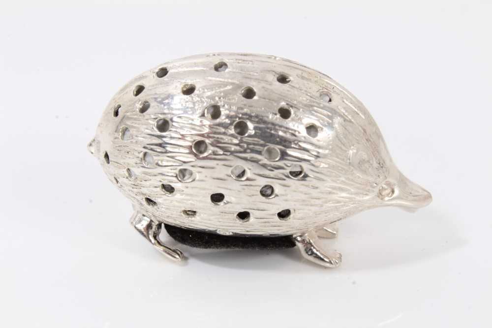 Silver hedgehog pin cushion - Image 2 of 4