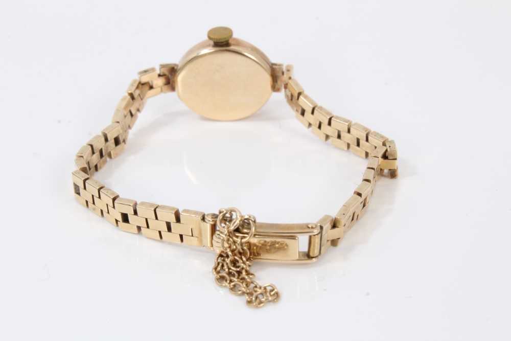 1950s 9ct gold ladies Tudor Royal wristwatch - Image 4 of 9