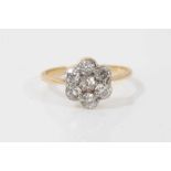 18ct gold diamond flower head cluster ring