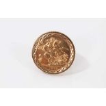 Elizabeth II gold sovereign, 1978, in 9ct gold ring mount