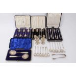 Cased sets of silver spoons, other silver teaspoons and plated ware