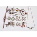 Group silver jewellery including gem set rings, RAF sweetheart brooch, agate brooch, pairs of earrin