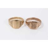 Gentleman's 9ct gold signet ring, size T, together with another similar stamped 9ct, size Q