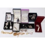 Group silver and other costume jewellery