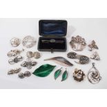 Collection Danish silver brooches and others
