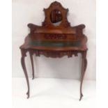 Elegant Vict Mahogany Lady's Desk 87cm W 46cm D 120cm H