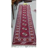 Quality Handmade Wool Rug Runner with 10 Central Medallions,