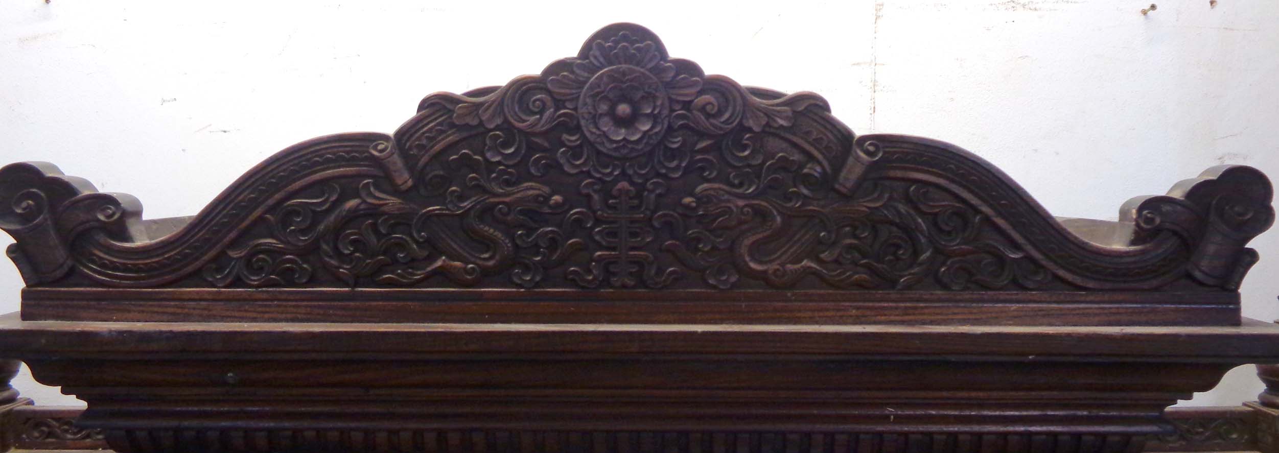 A 1.53m Chinese export polished carved hardwood twin pedestal desk, the ornate superstructure with - Image 4 of 54