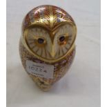 A Royal Crown Derby owl paperweight