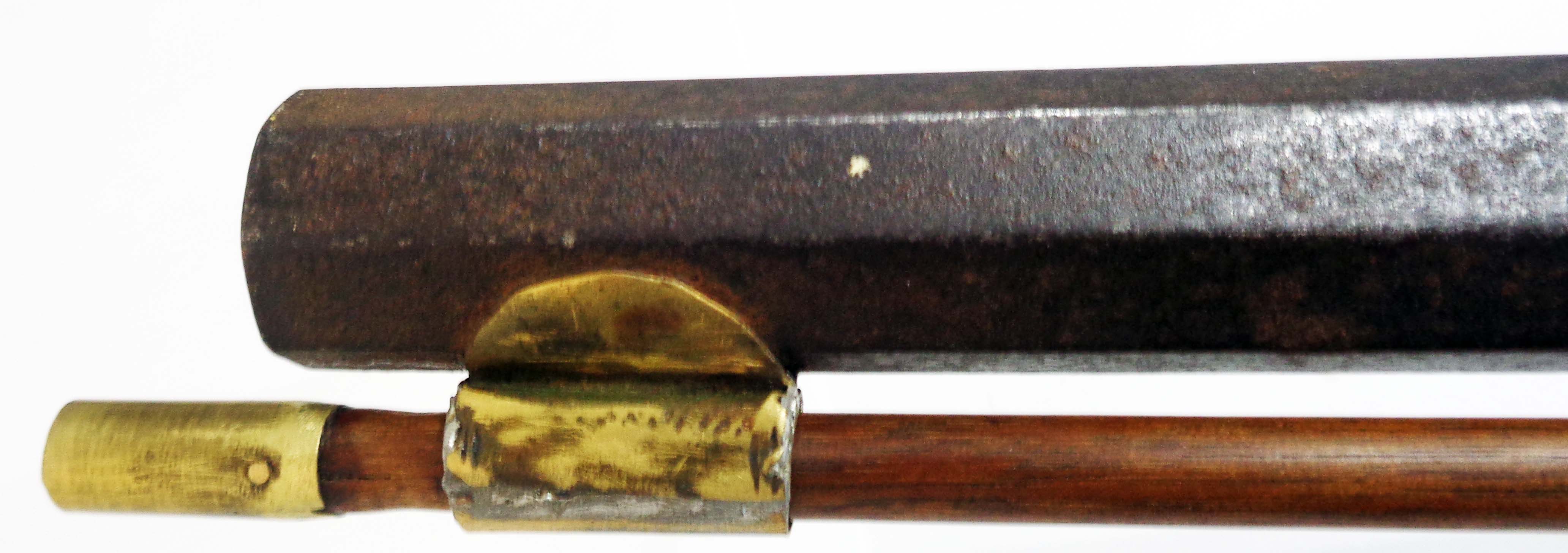 A Continental flintlock sporting gun with hexagonal barrel and brass trigger guard - Image 8 of 9