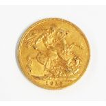 A 1915 gold Sovereign