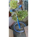 A Power Circle unicycle