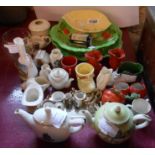 A quantity of ceramic items including Carltonware, crested china, Satsuma, etc.