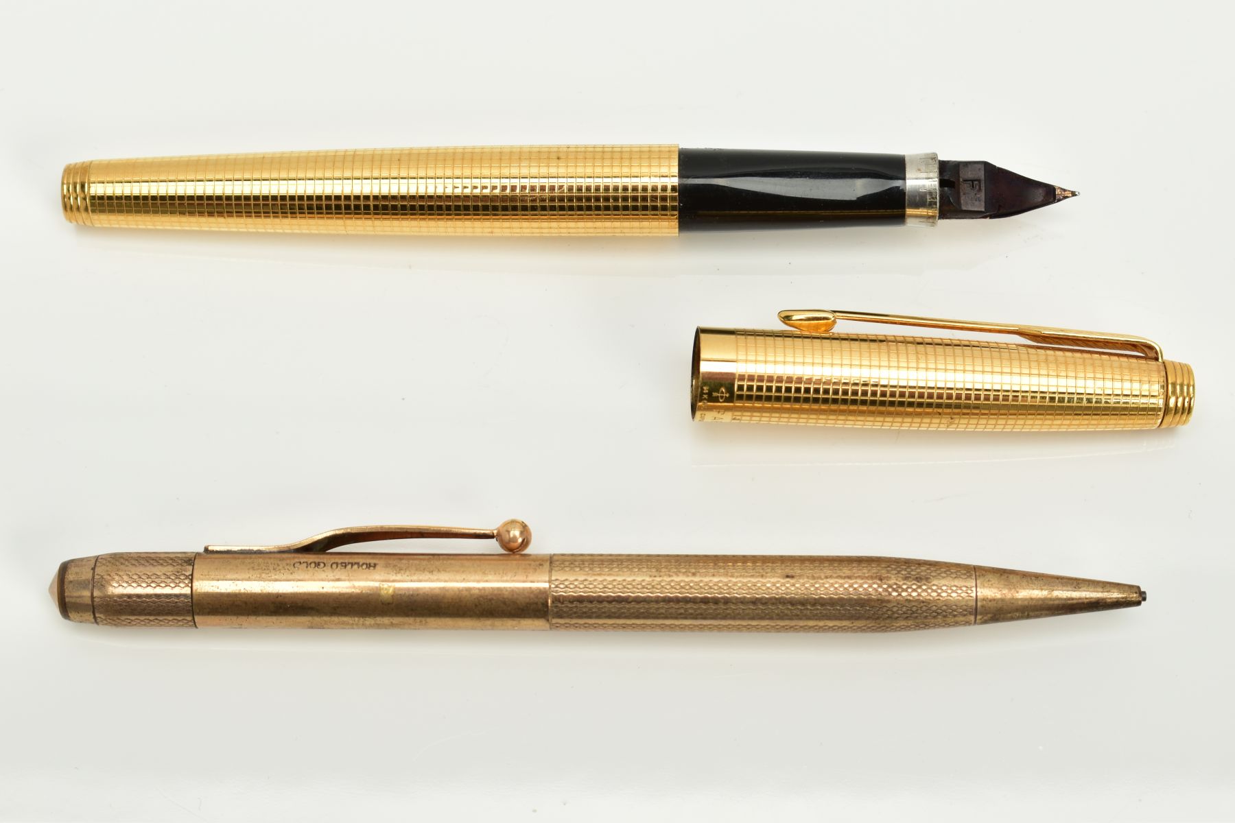 A PARKER '75' 14CT ROLLED GOLD CICELE FOUNTAIN PEN, in almost mint condition, and a rolled gold - Image 3 of 3