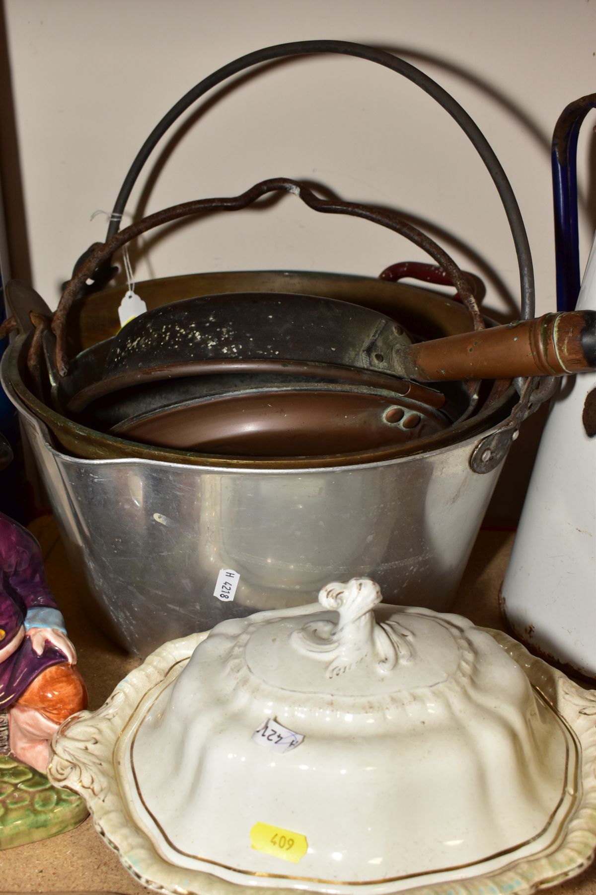 A GROUP OF CERAMICS AND METALWARES, including tall enamelled jugs, a Victorian copper warming pan, - Image 5 of 5