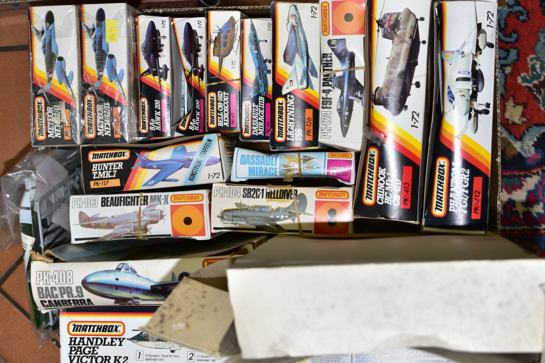 A QUANTITY OF BOXED UNBUILT MATCHBOX PLASTIC CONSTRUCTION KITS, majority are assorted military