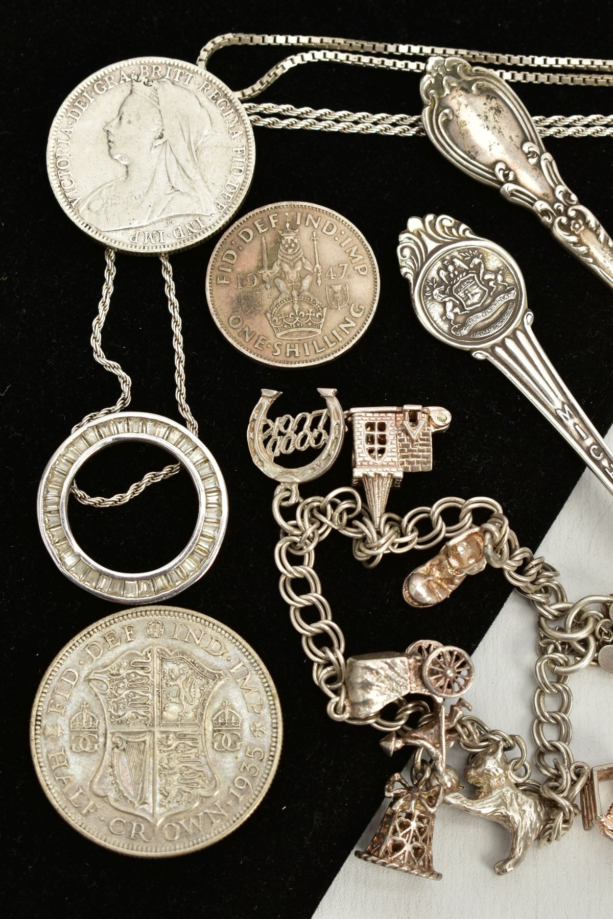 A SELECTION OF ITEMS, to include a silver teaspoon, with an engraved picture of Kirkstall abbey, - Image 3 of 5