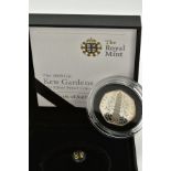 A ROYAL MINT CASED 2009 KEW GARDENS SILVER PROOF FIFTY PENCE COIN IN BOX OF ISSUE, with