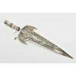 AN ORNAMENTAL PIERCED LANCE HEAD, of an openwork design depicting soldiers, cherubs, foliate and