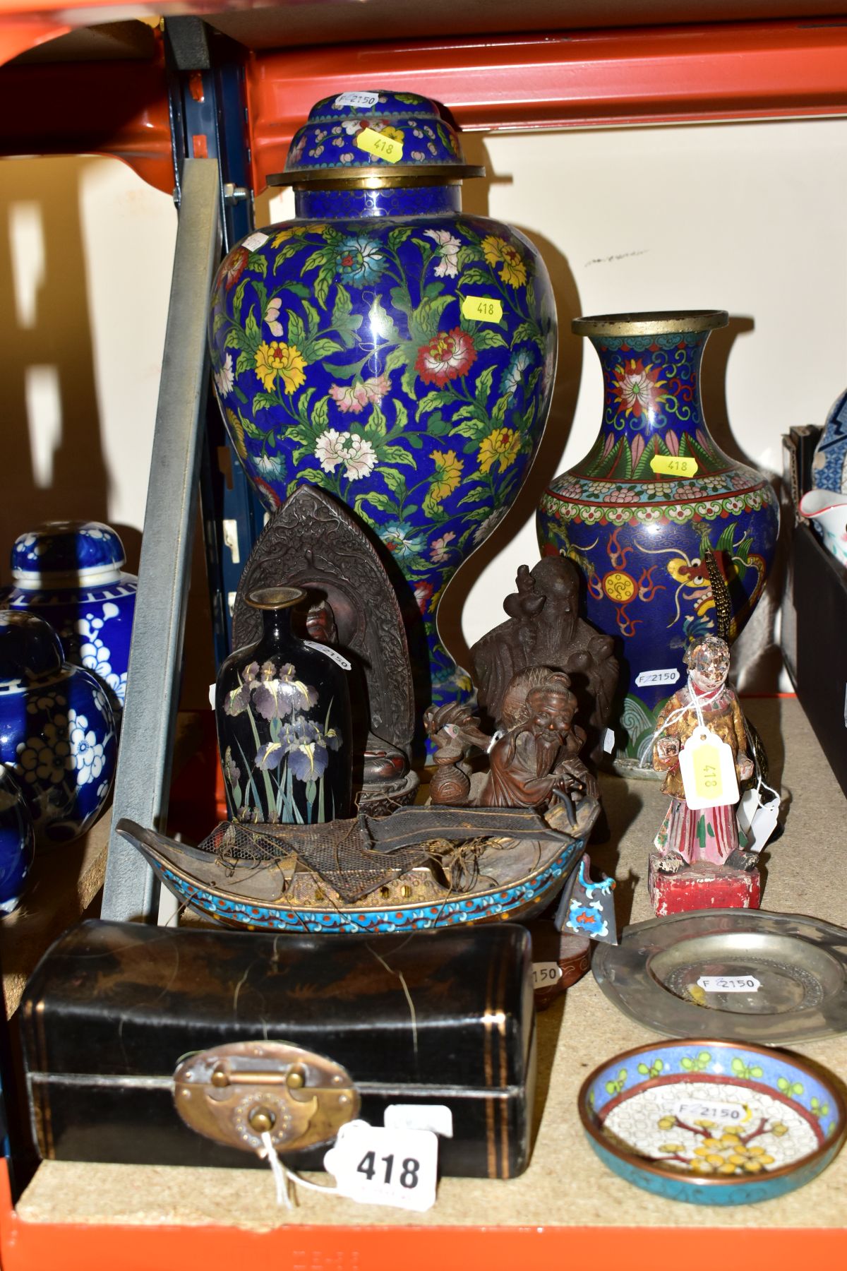 A GROUP OF 20TH CENTURY ORIENTAL CLOISONNE, CHAMPLEVE, LACQUERED ITEMS, etc, including a painted