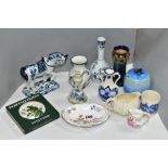 A SMALL GROUP OF CERAMICS INCLUDING BELLEEK CREAM JUG, a boxed Portmeirion Botanic Garden sweet