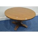 A JAYCEE OAK CIRCULAR OAK COFFEE TABLE on an acorn support diameter 96cm x height 58cm