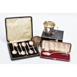 A SELECTION OF SILVER ITEMS, to include a cased set of six George V plain polished teaspoons, each