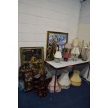 A COLLECTION OF VARIOUS TABLE LAMPS to include a gilt on resin WM Widdop Quartz movement pendulum