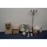A QUANTITY OF VARIOUS LAMPS to include eight various table lamps one desk lamp by 'Thousand and One'