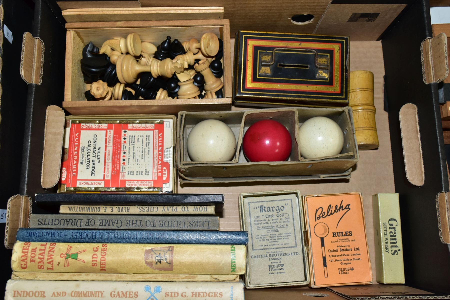 A COLLECTION OF VINTAGE GAMES ETC, including a wooden cased 'Kum-Bak Ring Tennis', a boxed ' - Image 2 of 5