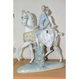 A LLADRO FIGURINE VALENCIANS GROUP No 4648, of a lady and gentleman on horseback, sculptor Fulgencio