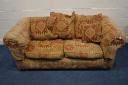 AN UPHOLSTERED TWO SEATER SETTEE width 186cm