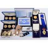 A SELECTION OF MISCELLANEOUS ITEMS, to include a cased pair of silver Wedgwood cufflinks