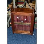 'THE TEMPLE SHAKESPEARE', thirty nine volumes, late 19th century housed in an oak glazed display