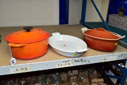 LE CREUSET KITCHEN WARES, comprising number 24 and 26 casserole dishes with lids and a number 32