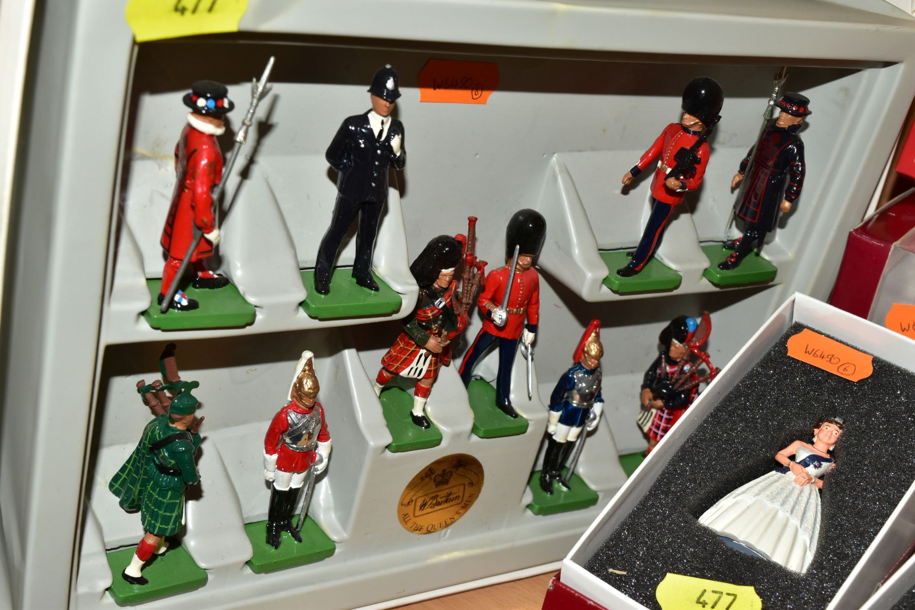 A QUANTITY OF BOXED BRITAINS SOLDIER FIGURE SETS, to include several items sold exclusively at - Image 7 of 7