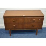 A MID 20TH CENTURY TEAK SIDEBOARD/CHEST OF FOUR DRAWERS width 109cm x depth 43cm x height 69cm