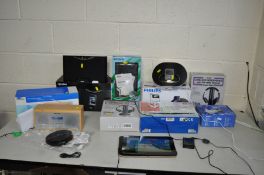 A COLLECTION OF AUDIO EQUIPMENT including an Apple iPod 8Gb a Philips docking Station in box a