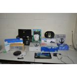 A COLLECTION OF AUDIO EQUIPMENT including an Apple iPod 8Gb a Philips docking Station in box a