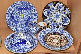 A SMALL GROUP OF ROYAL CROWN DERBY comprising 'Peacock Blue' pattern muffin dish, low comport,