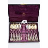 A CASED VICTORIAN TEASPOON SET, to include twelve teaspoons and a pair of sugar tongs, each of