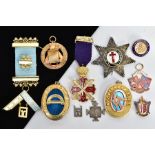 AN ASSORTMENT OF MEDALS AND PENDANTS, to include two Masonic breast pin medals, each on blue