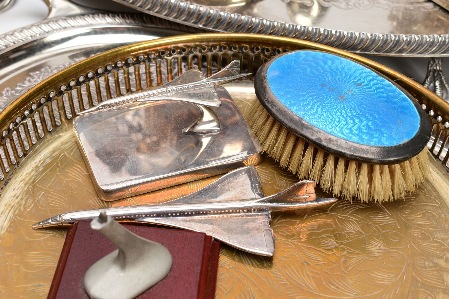 A BOX OF METALWARE, to include a large white metal oval tray, silver plated trays, a 'Mappin and - Image 11 of 11