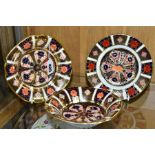 A PAIR OF ROYAL CROWN DERBY 1128 IMARI PATTERN SHAPED SQUARE BOWLS WITH WAVY EDGE CORNERS,