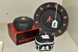 THREE 20TH CENTURY WEDGWOOD BLACK BASALT ITEMS, comprising a boxed 'Candy box' with scalloped rims